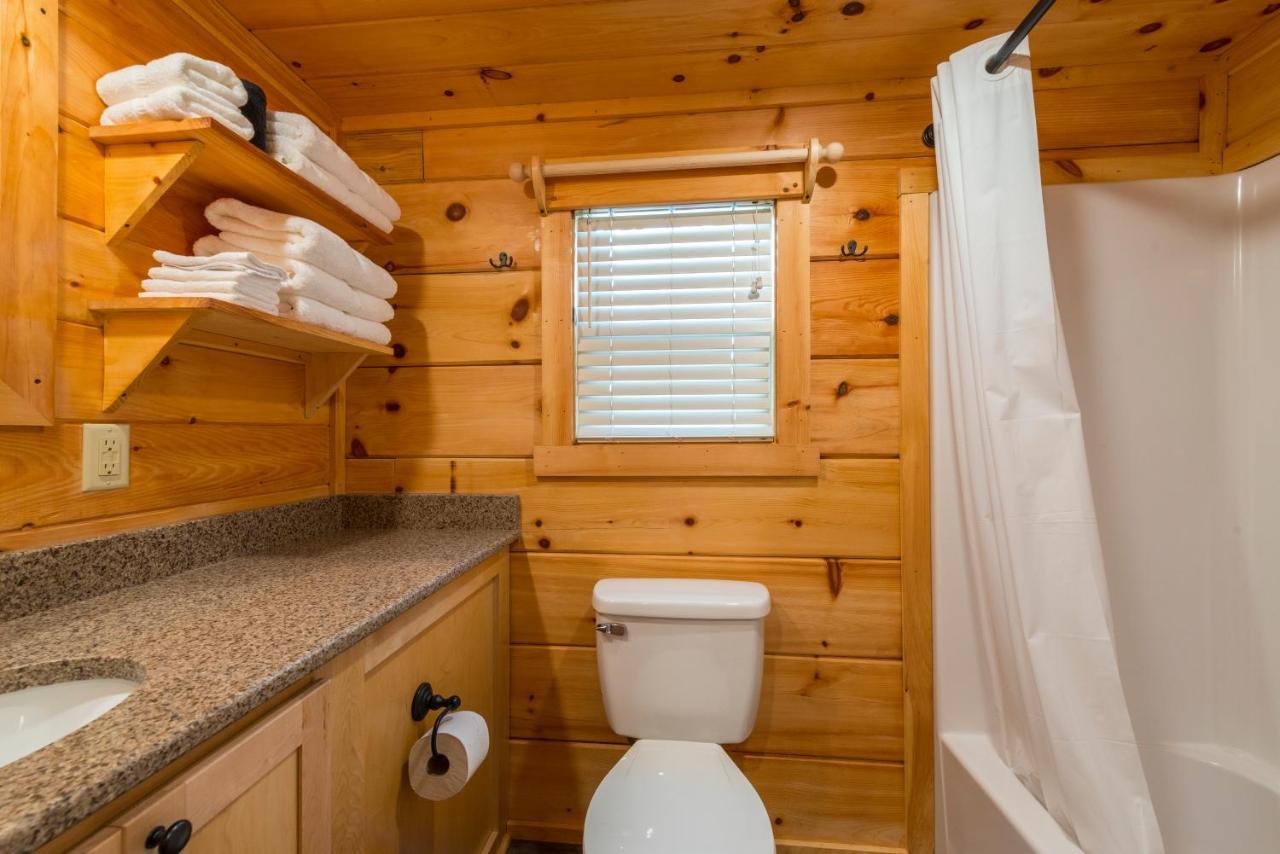 Great Escapes Rv Resort Bryan College Station エクステリア 写真