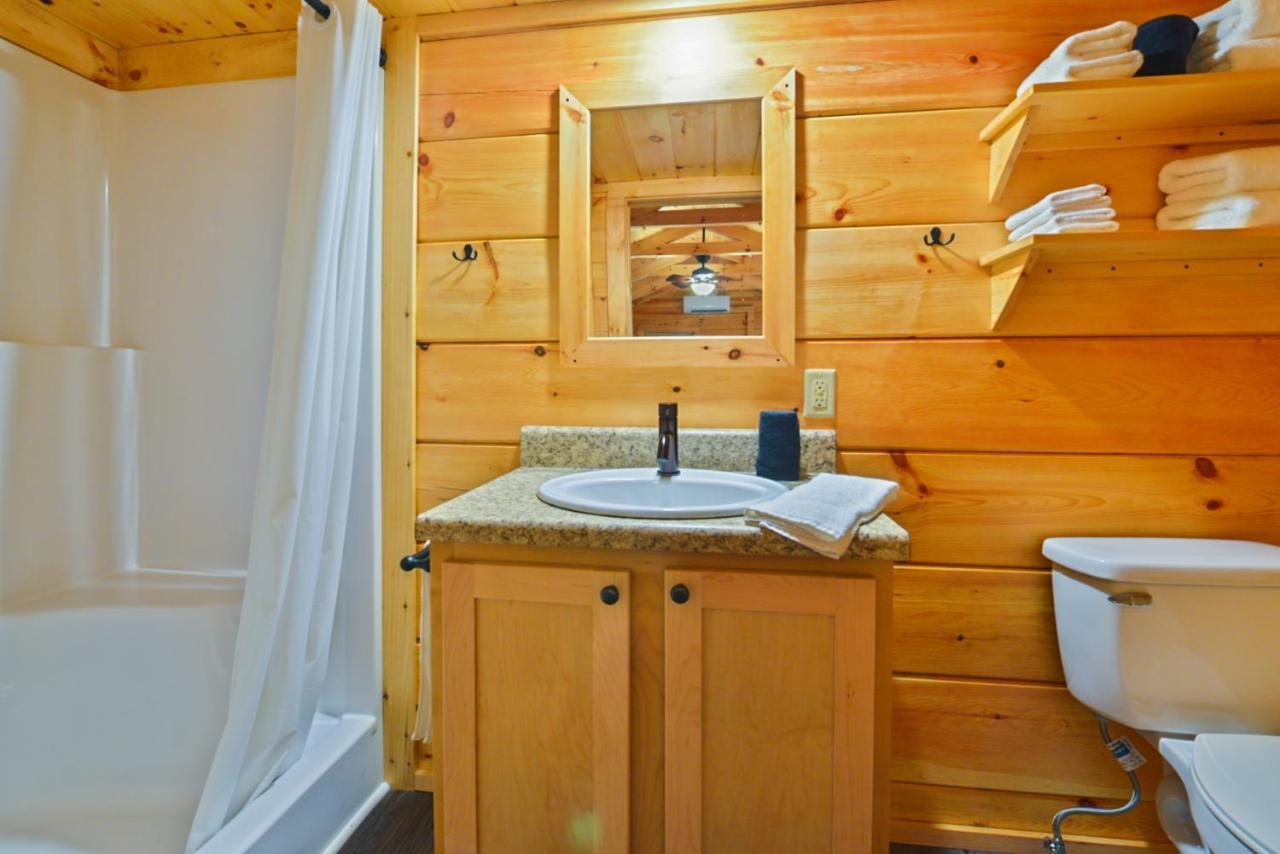 Great Escapes Rv Resort Bryan College Station エクステリア 写真