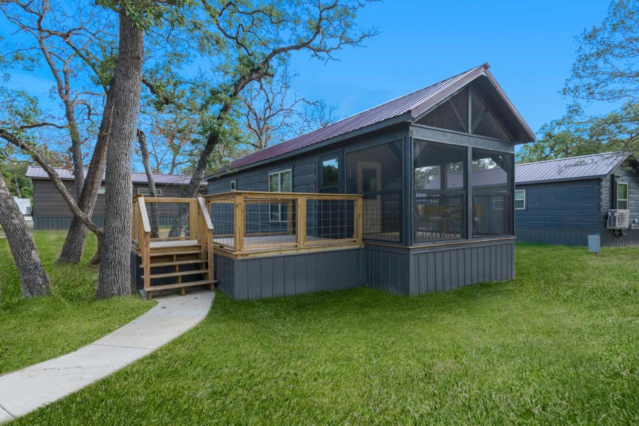 Great Escapes Rv Resort Bryan College Station エクステリア 写真