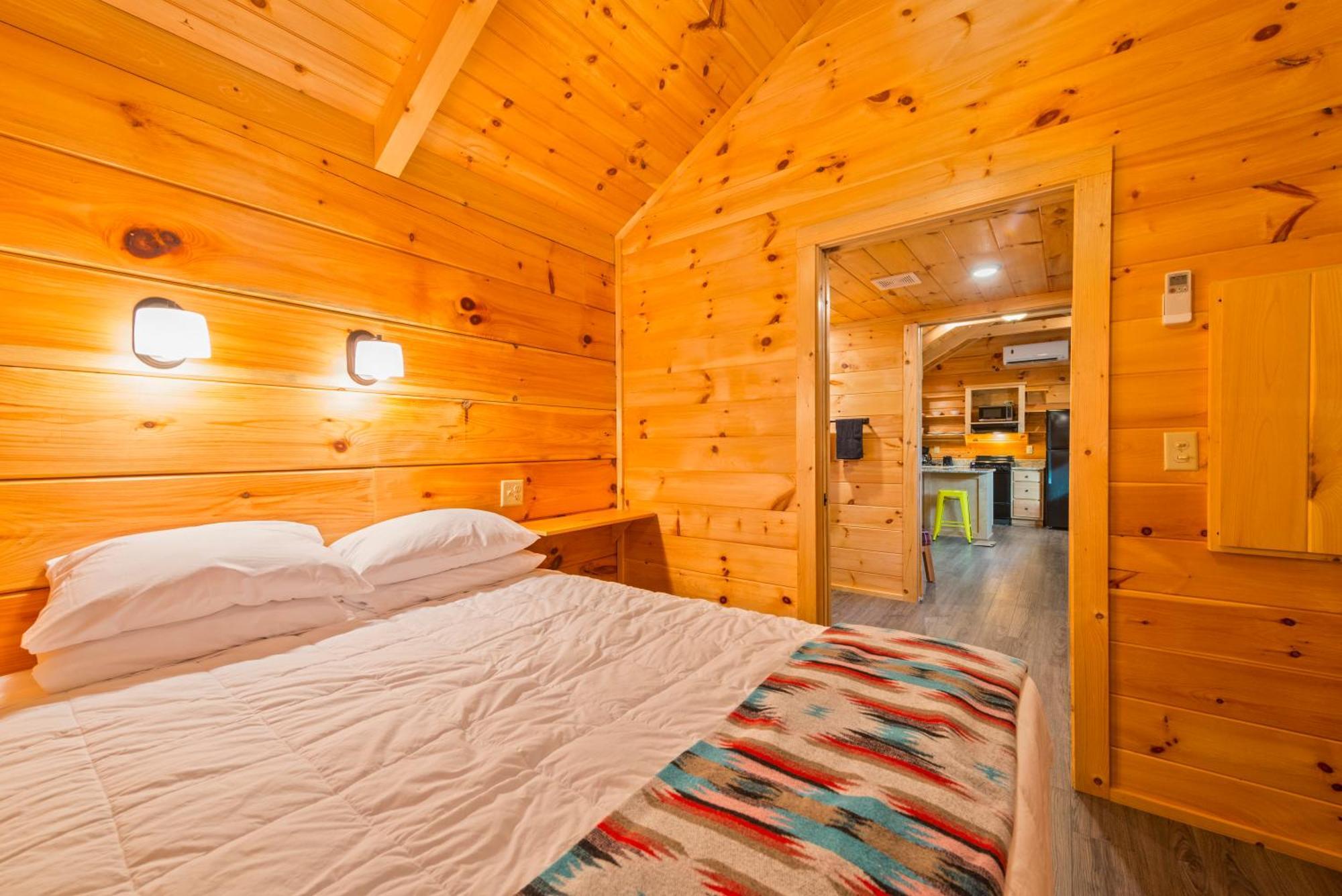 Great Escapes Rv Resort Bryan College Station エクステリア 写真